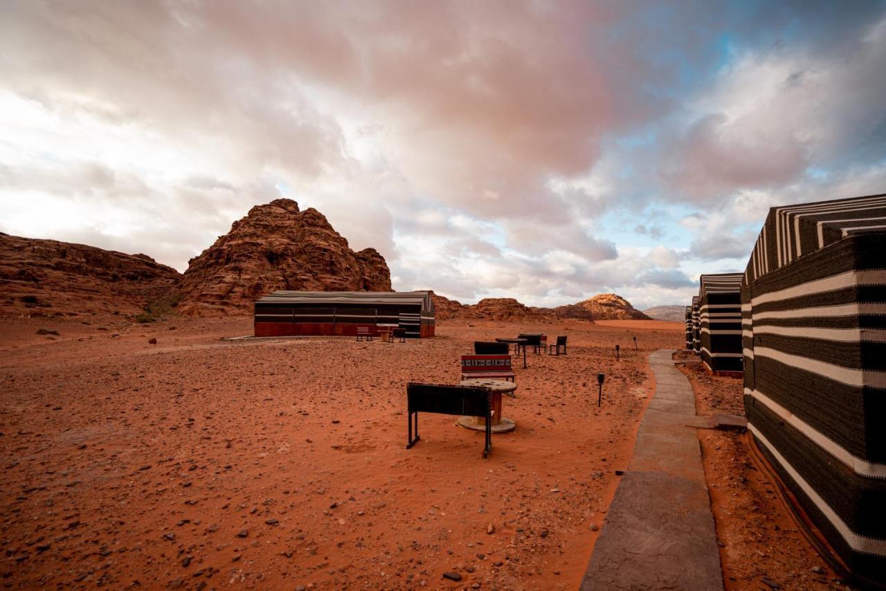 Отель Wadirum Sunset Camp Вади-Рам Экстерьер фото